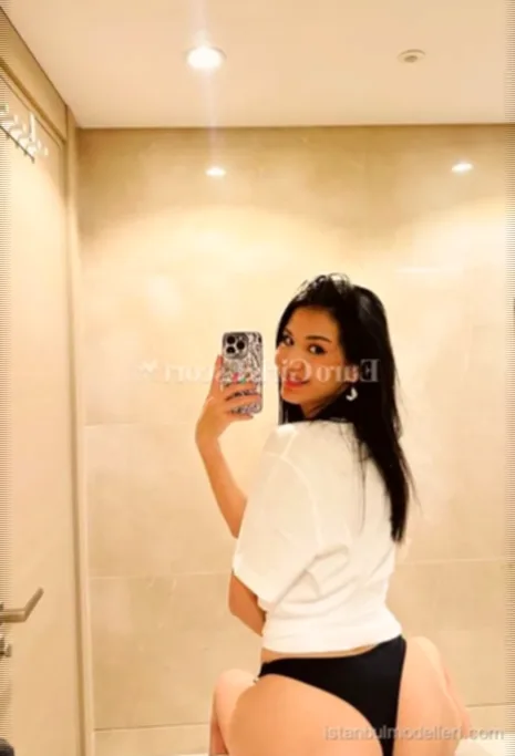 Büyükçekmece / İstanbul Escort Defne